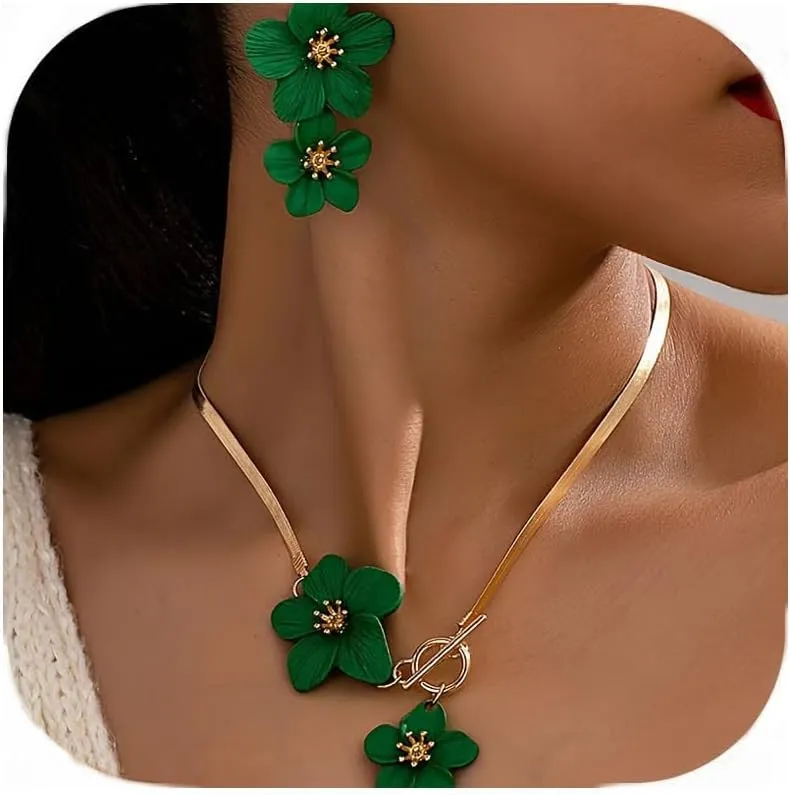 Angyape Chunky Gold Flower Earrings Necklace Set White Flower Pendant Necklace for Women Statement Large Floral Dangle Earrings Spring Trendy Jewelry Dresses