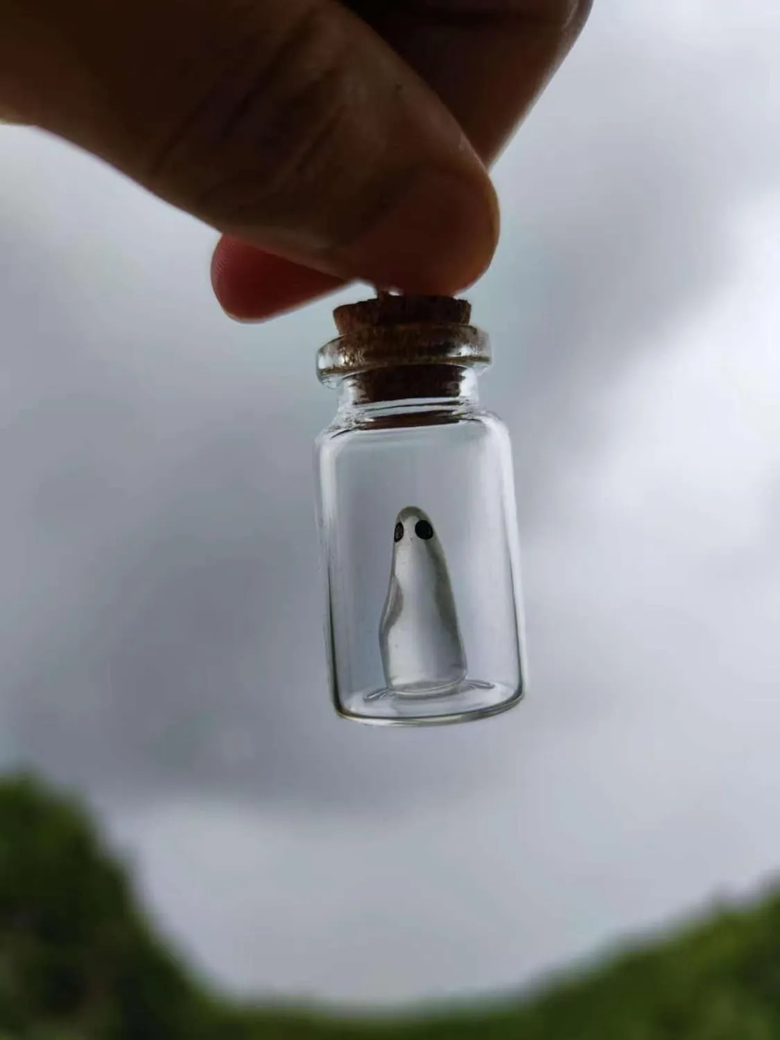 Ghost Necklace for Women Men,Cute Fashion Glow In The Dark Necklaces,Halloween Costumes Necklaces for Jewelry