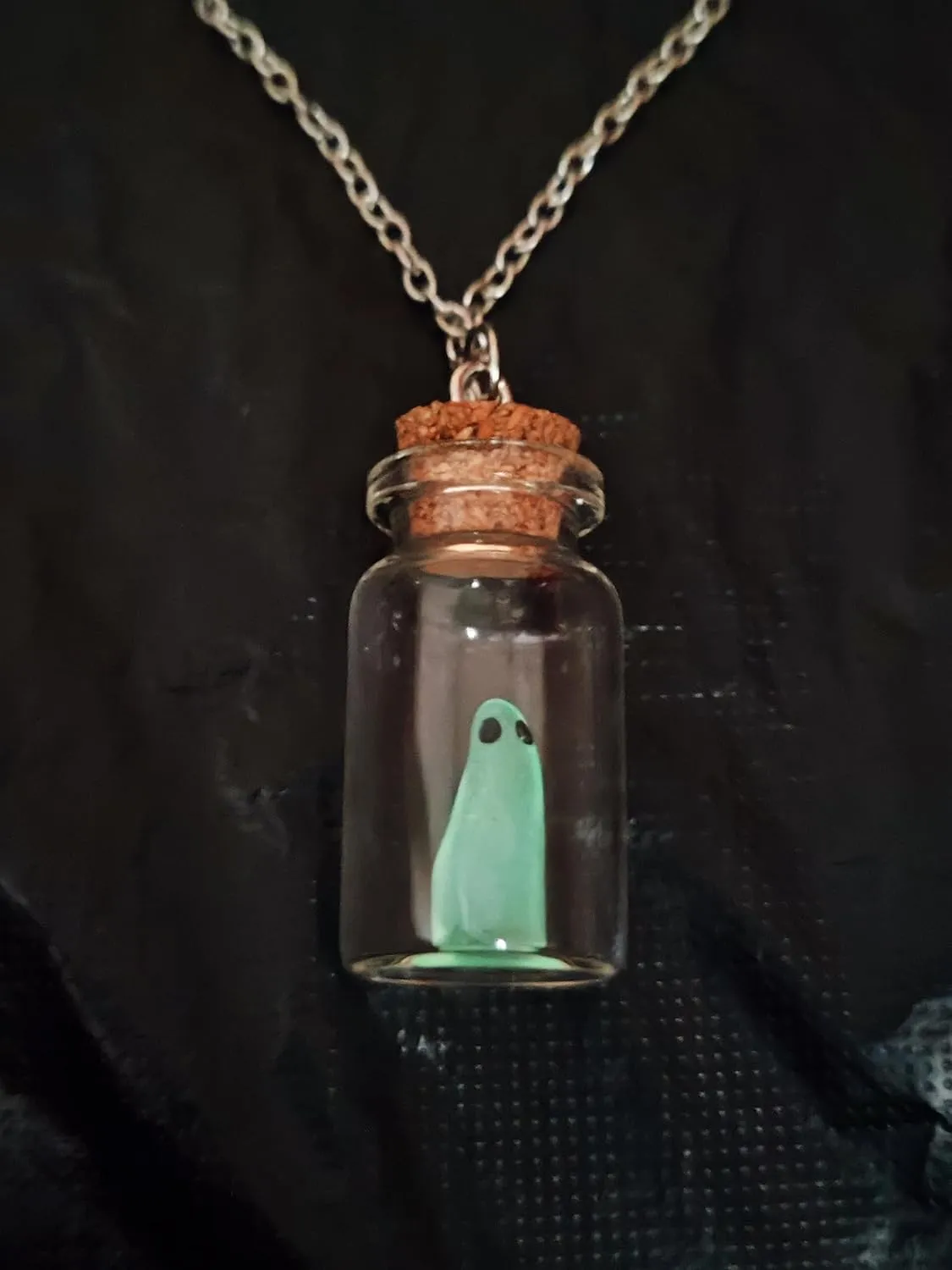 Ghost Necklace for Women Men,Cute Fashion Glow In The Dark Necklaces,Halloween Costumes Necklaces for Jewelry