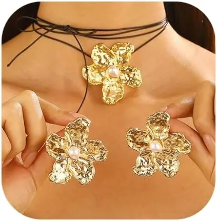 Gold Flower Earrings and Necklace Set for Women Floral Choker Flower Pearl Stud Earrings Statement Jewelry