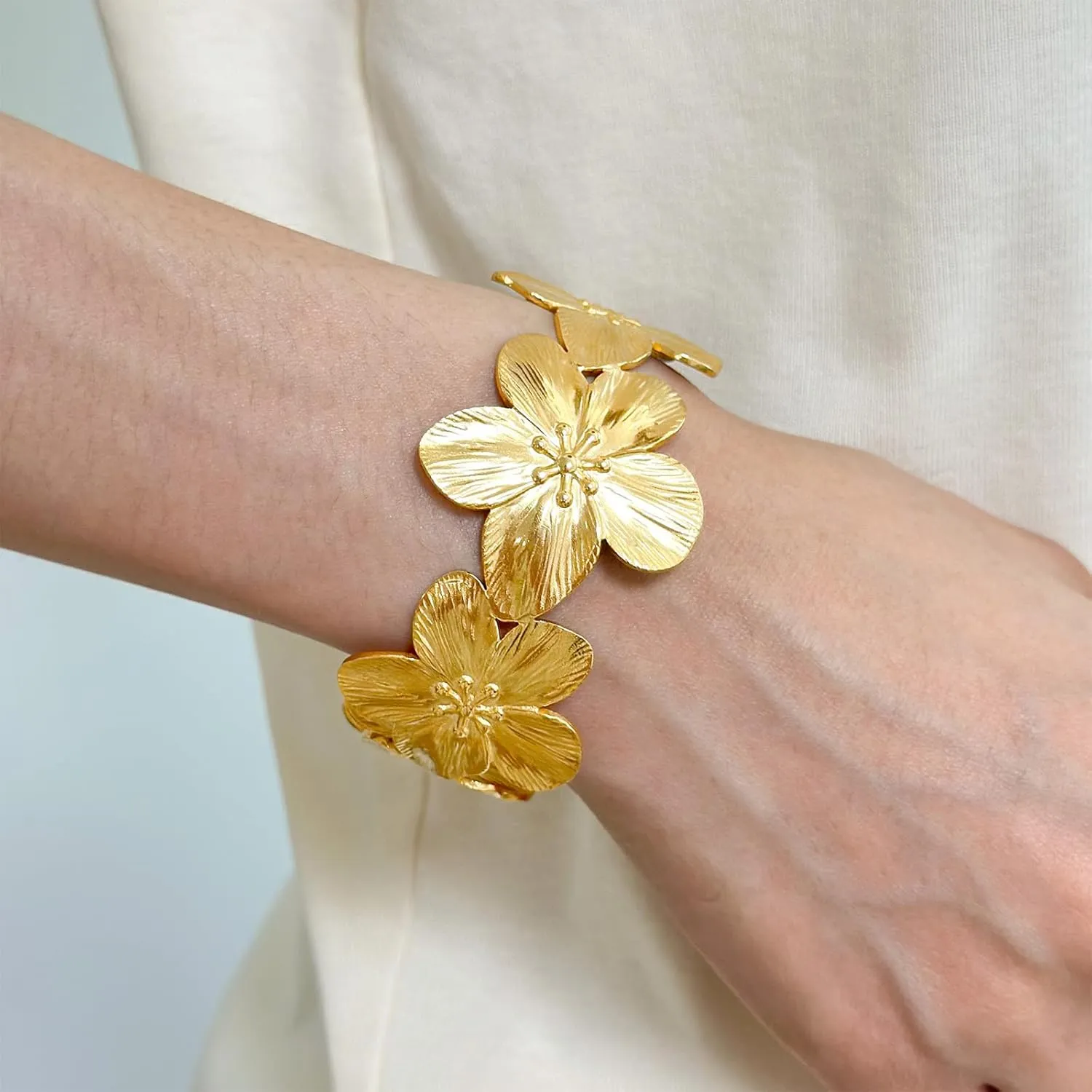 Gold Flower Earrings Chunky Gold Statement Earrings for Women Trendy Floral Earrings Boho Exaggerated Jewelry Gifts Spring Dresses for Women 2025 Outfits Accessories