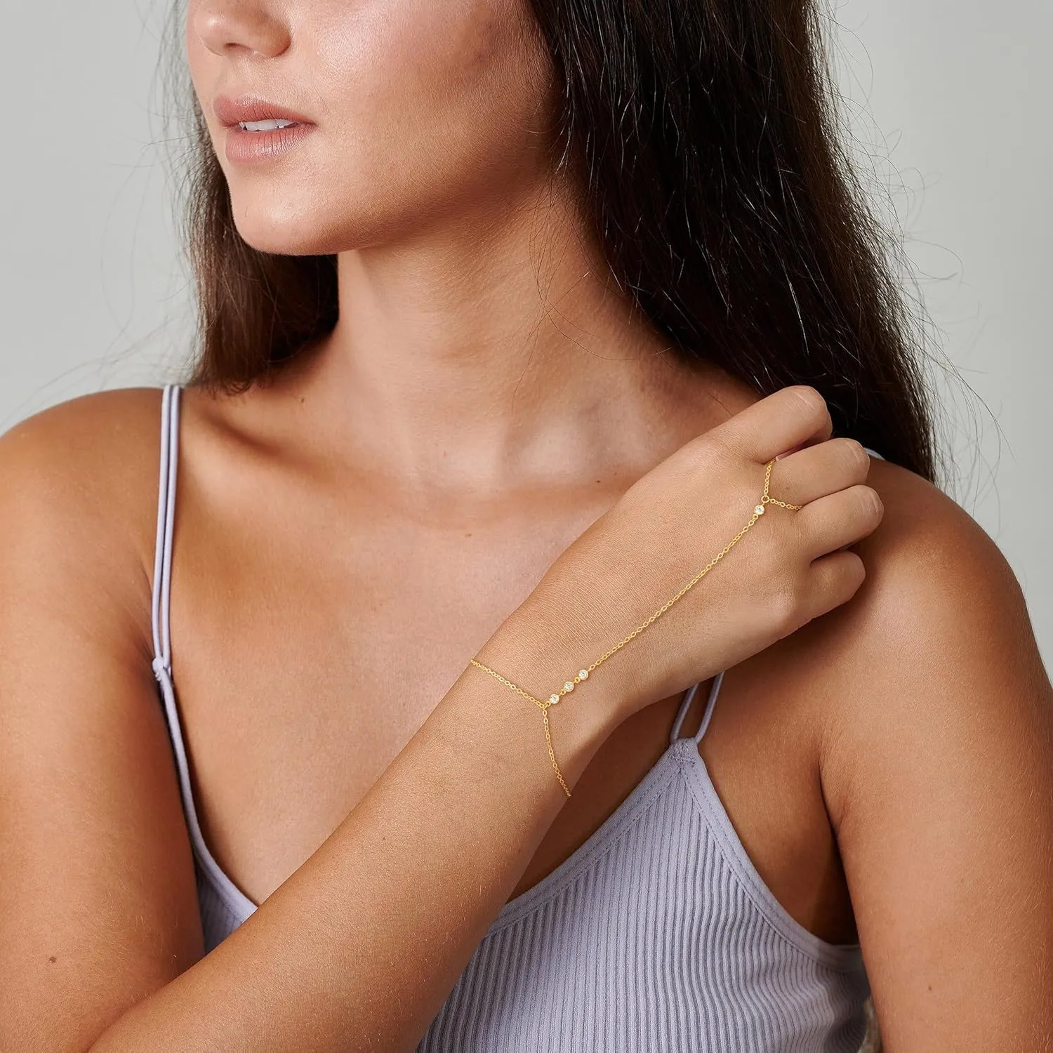 Gold Hand Chain Bracelet for Women, 14k Gold Plated Finger Ring Bracelet Dainty Adjustable Gold Hand Bracelets for Women Non Tarnish Trendy Simple Jewelry for Women