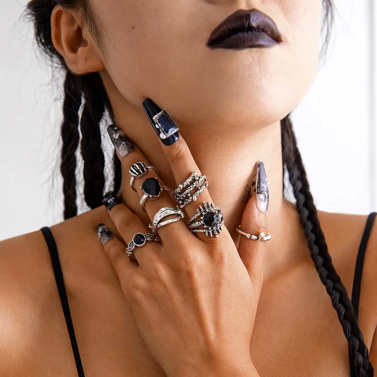 Gothic Silver Ring Set for Women,Vintage Punk Snake Cobweb Spider Skeleton Bat Claw Ring Set Halloween Stackable Knuckle Rings Outfit Jewelry Goth Costume Accessories