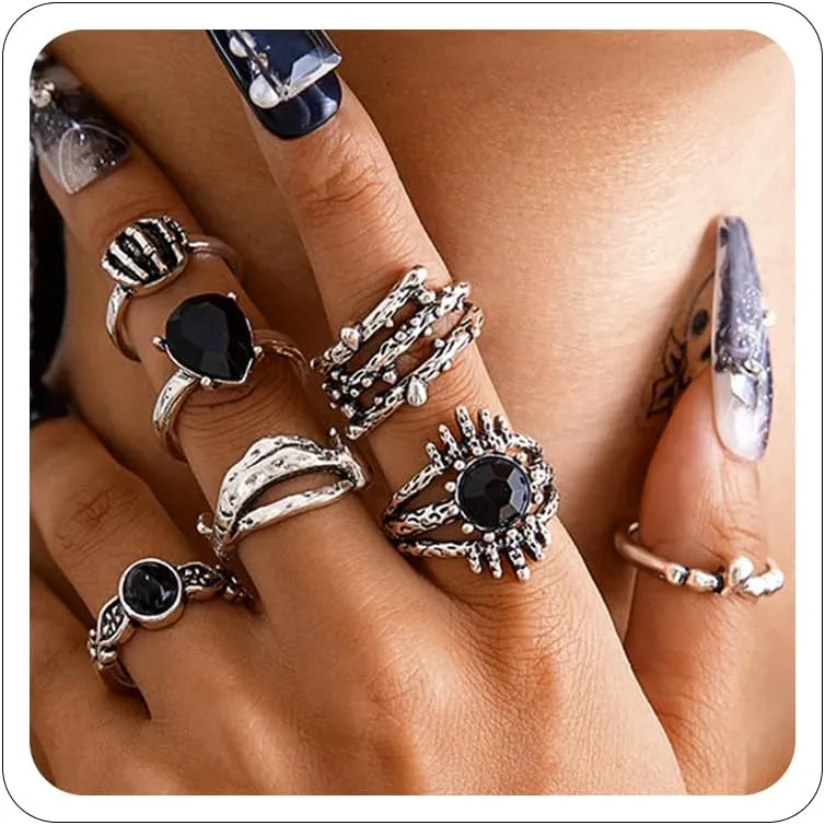 Gothic Silver Ring Set for Women,Vintage Punk Snake Cobweb Spider Skeleton Bat Claw Ring Set Halloween Stackable Knuckle Rings Outfit Jewelry Goth Costume Accessories