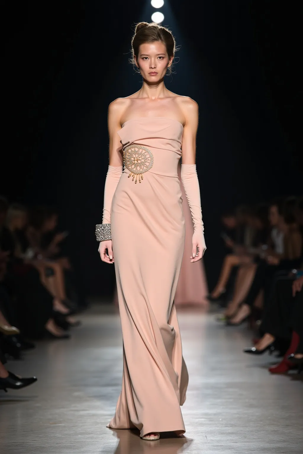 Gyuna Gown
