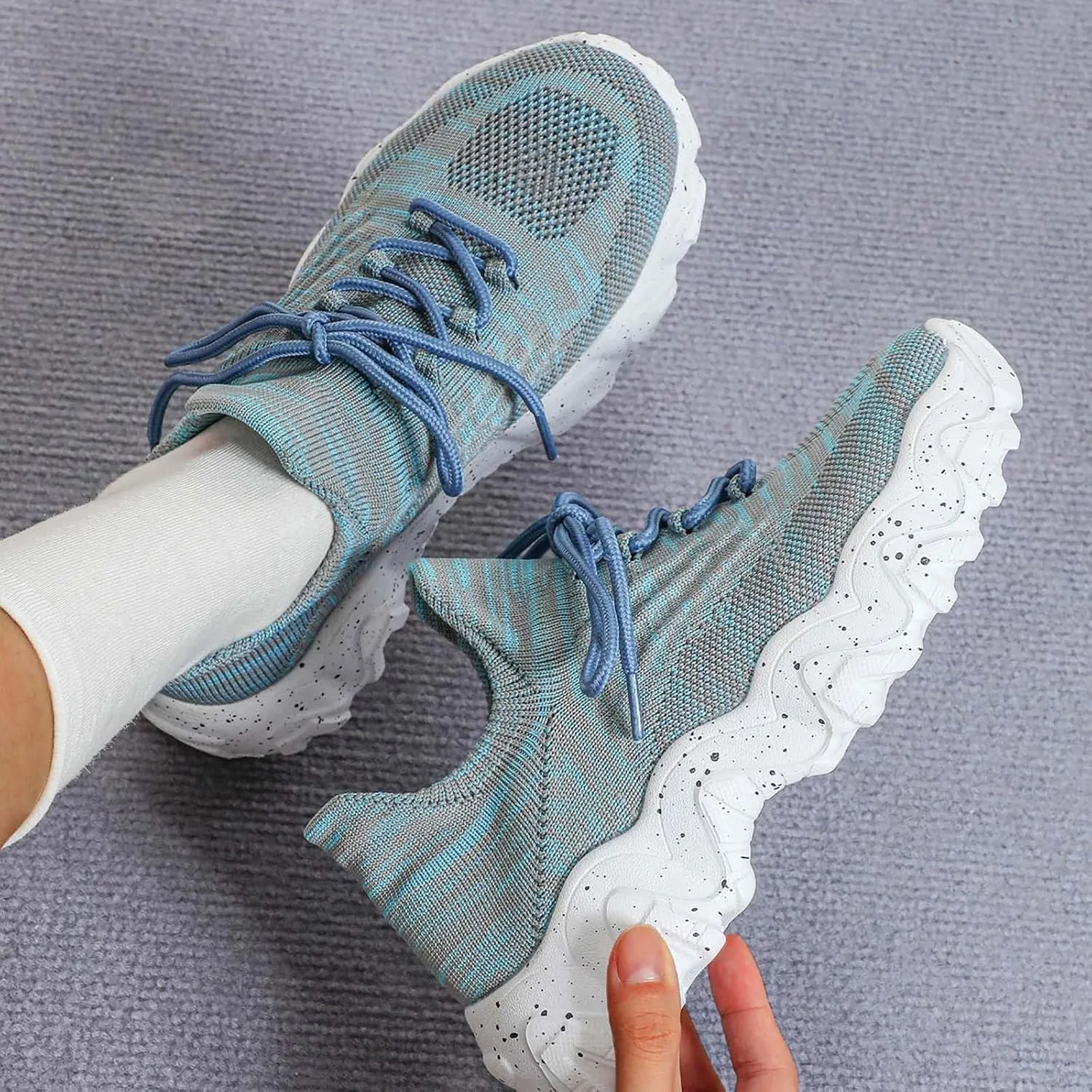 Kubbon Slip on Shoes Women Lightweight Breathable Non Slip Running Shoes Casual Orthopedic Walking Sneakers with Arch Support Plus Size Fashion Sneakers