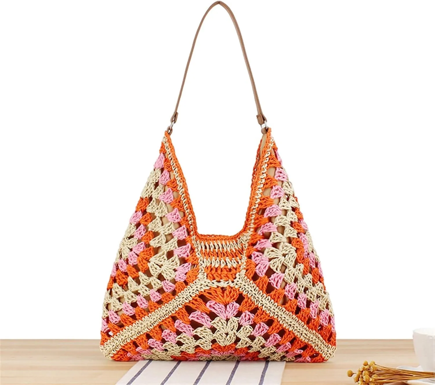 Large Capacity Woven Bag 2024 All-match Fashion Paper Rope Woven Bag Holiday Commuter Bag(Red)