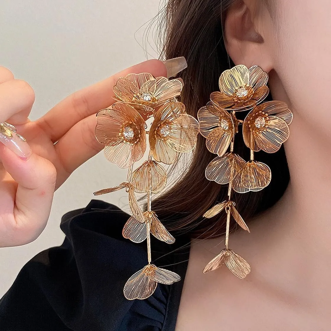 Large Long Gold Plated Flower Tassel Drop Dangle Earrings for Women Unisex Exaggerated Statement Floral Metal Boho Earrings Trendy Fashion Plant Earrings Chic Jewelry