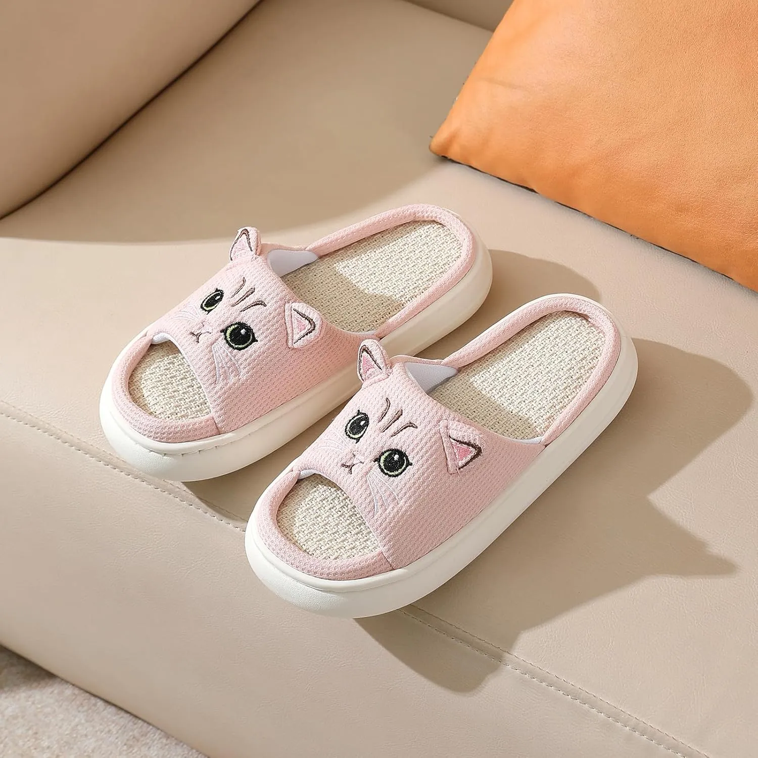 LAVAU Cute Cat Slippers for Women, Fuzzy Fluffy Faux Fur Animal House Slides for Indoor and Outdoor Shoes