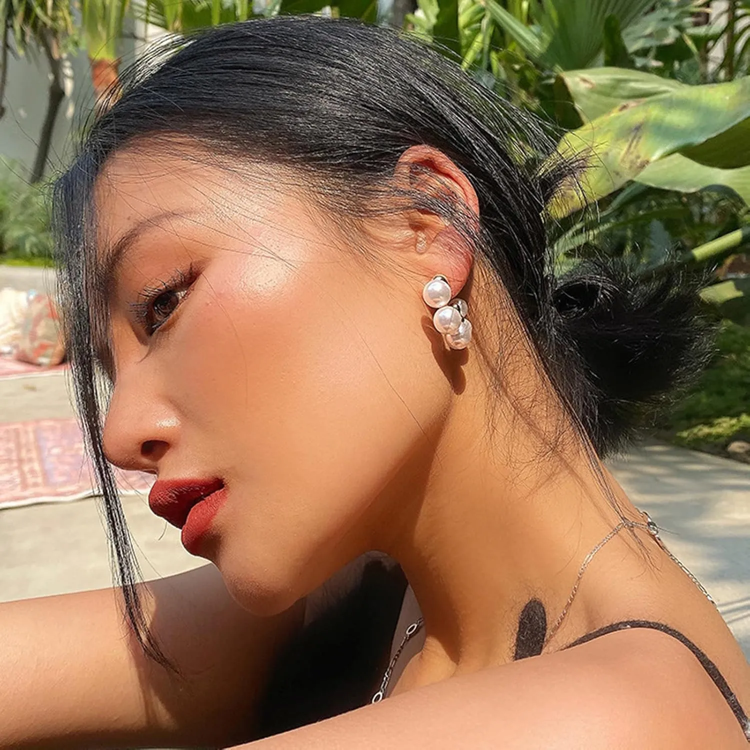 Pearl Hoop Earrings for Women Gold Pearl Earrings Gold Huggie Hoop Earrings Trendy Jewelry Gifts