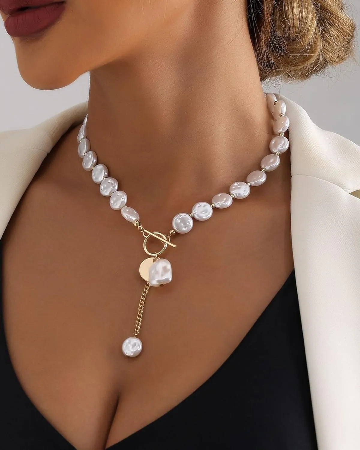 Pearl Necklaces for Women 14k Gold Plated Layered Pearl Necklaces Dainty Pearl Pendant Necklace Freshwater Pearls Choker Necklace Wedding Pearl Necklaces Pearl Jewelry Gifts