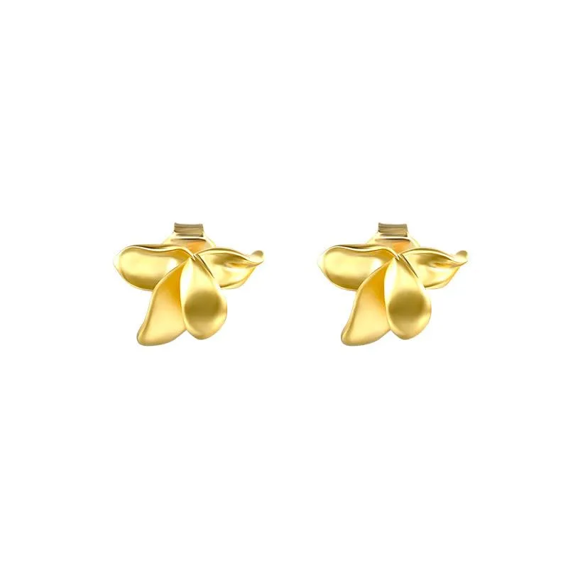 Petals of Elegance: 925 Silver Gold-Plated Flower Stud Earrings