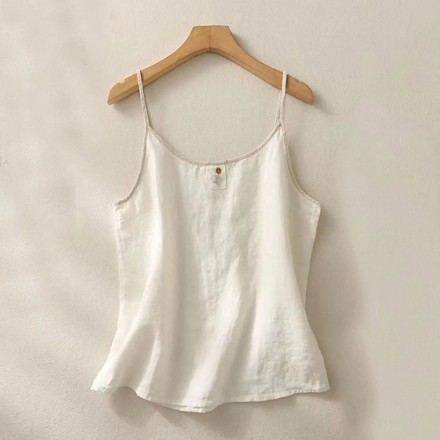 Sinzelimin Women's Cotton Linen Tank Tops Fashion Solid Color Loose Comfy Camisole Sleeveless Round-Neck Cami Vest T-Shirts