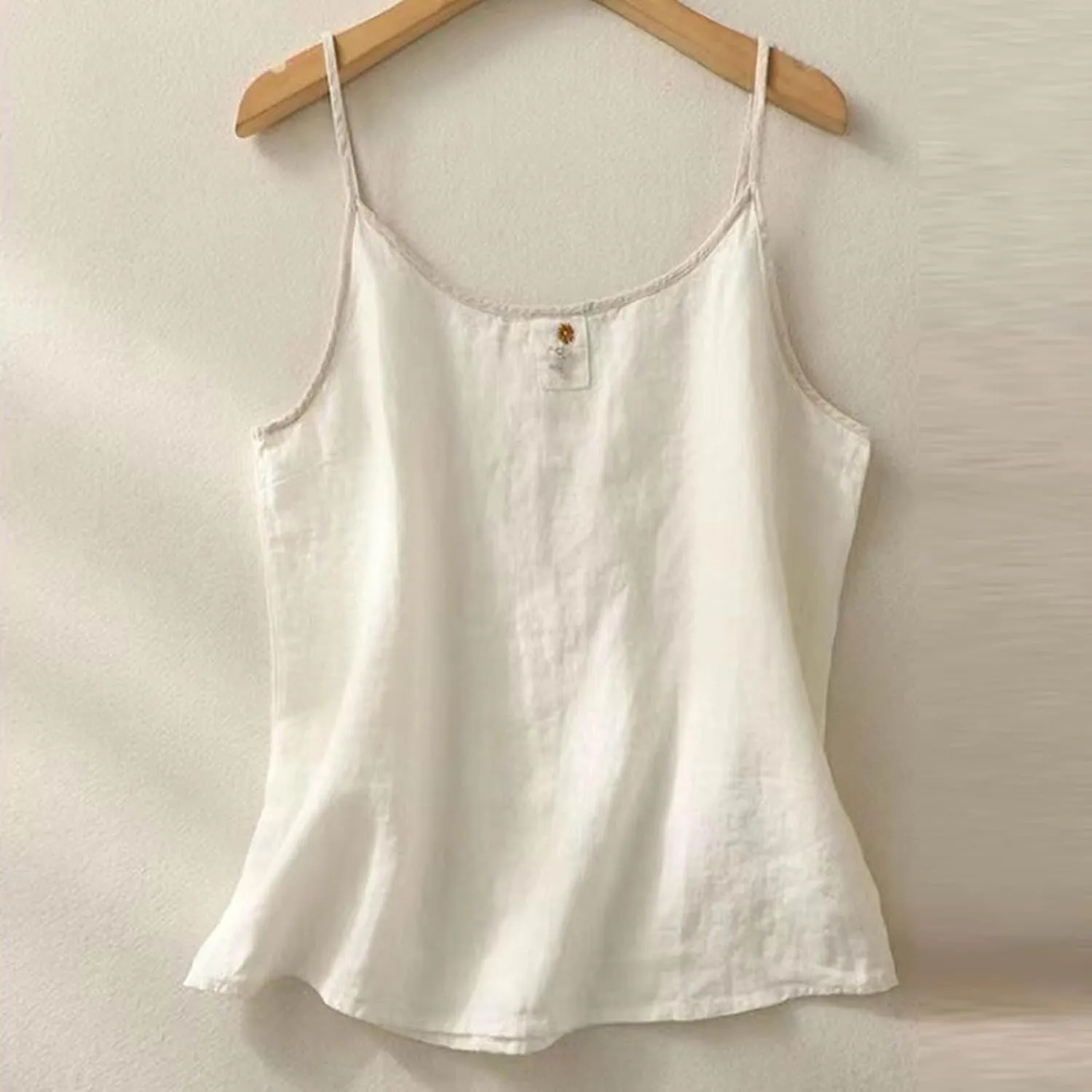 Sinzelimin Women's Cotton Linen Tank Tops Fashion Solid Color Loose Comfy Camisole Sleeveless Round-Neck Cami Vest T-Shirts