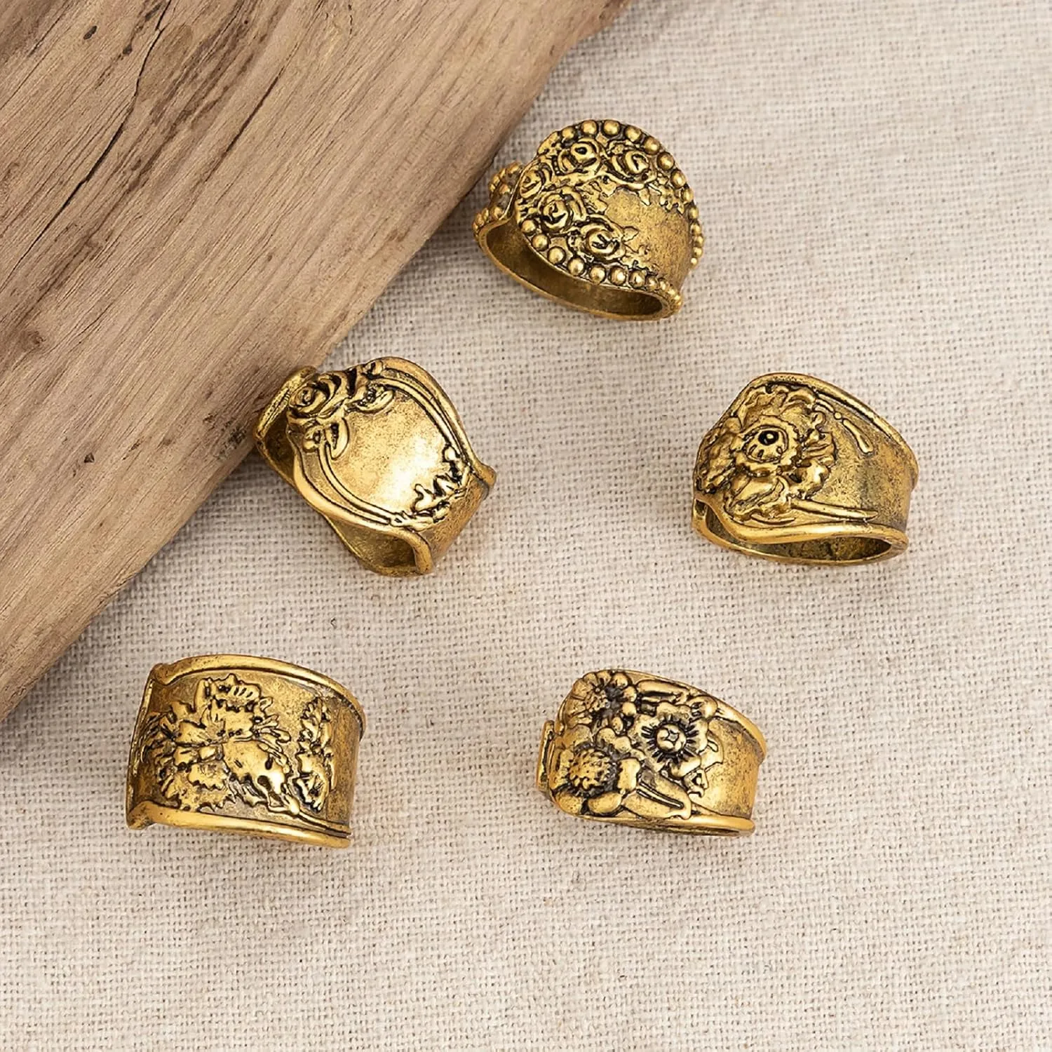 Vintage Chunky Rings Set for Women Gold Silver Bohemian Retro Stacked Rings Statement Hollow Carved Antique Rings Set Y2k Grunge Jewelry