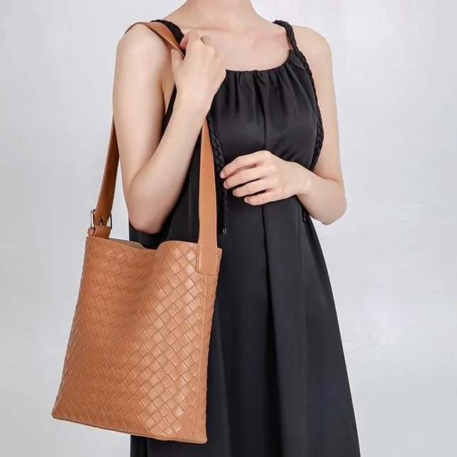 Woven Shoulder Bag for Women Trendy Bucket Bag Leather Underarm Hobo Purse and Wallet Combo Handbags Woven Tote Set