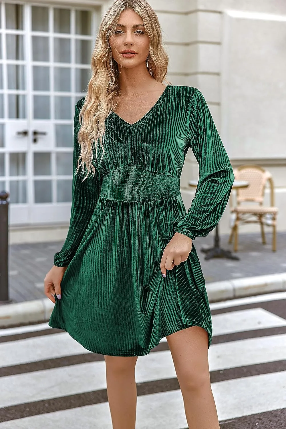 Zeagoo Womens Velvet Dress Sexy V-neck Long Sleeve Stretch Mini Party Cocktail Flared Dress